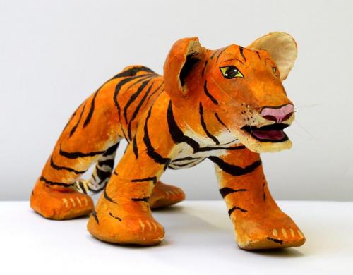 Tiger aus Pappmaché, HOPP´s MAL Kunstschule